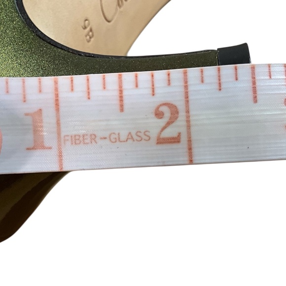 COLE HAAN x NIKE AIR Genuine Leather Olive Green Low Heeled Pumps Sz 9B - Picture 11 of 12